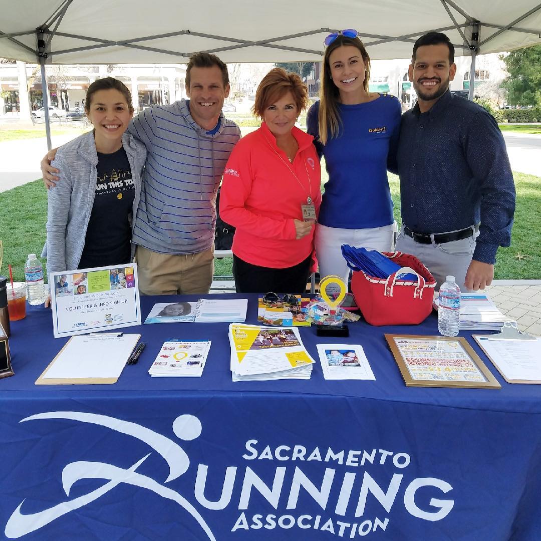 Hanging out with @cmnhospitals, @cmnatucdavis & @golden1cu at the Capitol promoting the SacTown Run with our sponsors